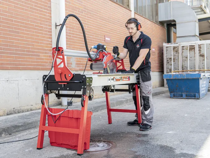 DCX-250 XPERT 1550 Electric Cutters