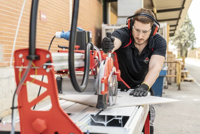 DCX-250 XPERT 1550 Electric Cutters